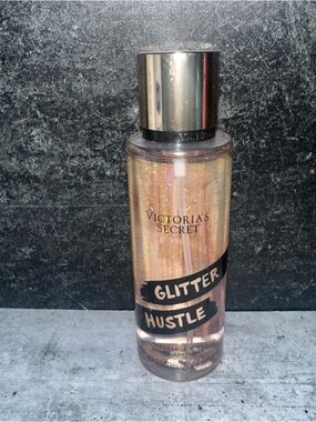 Victoria's Secret Glitter Hustle Fragrance Mist 8.4oz